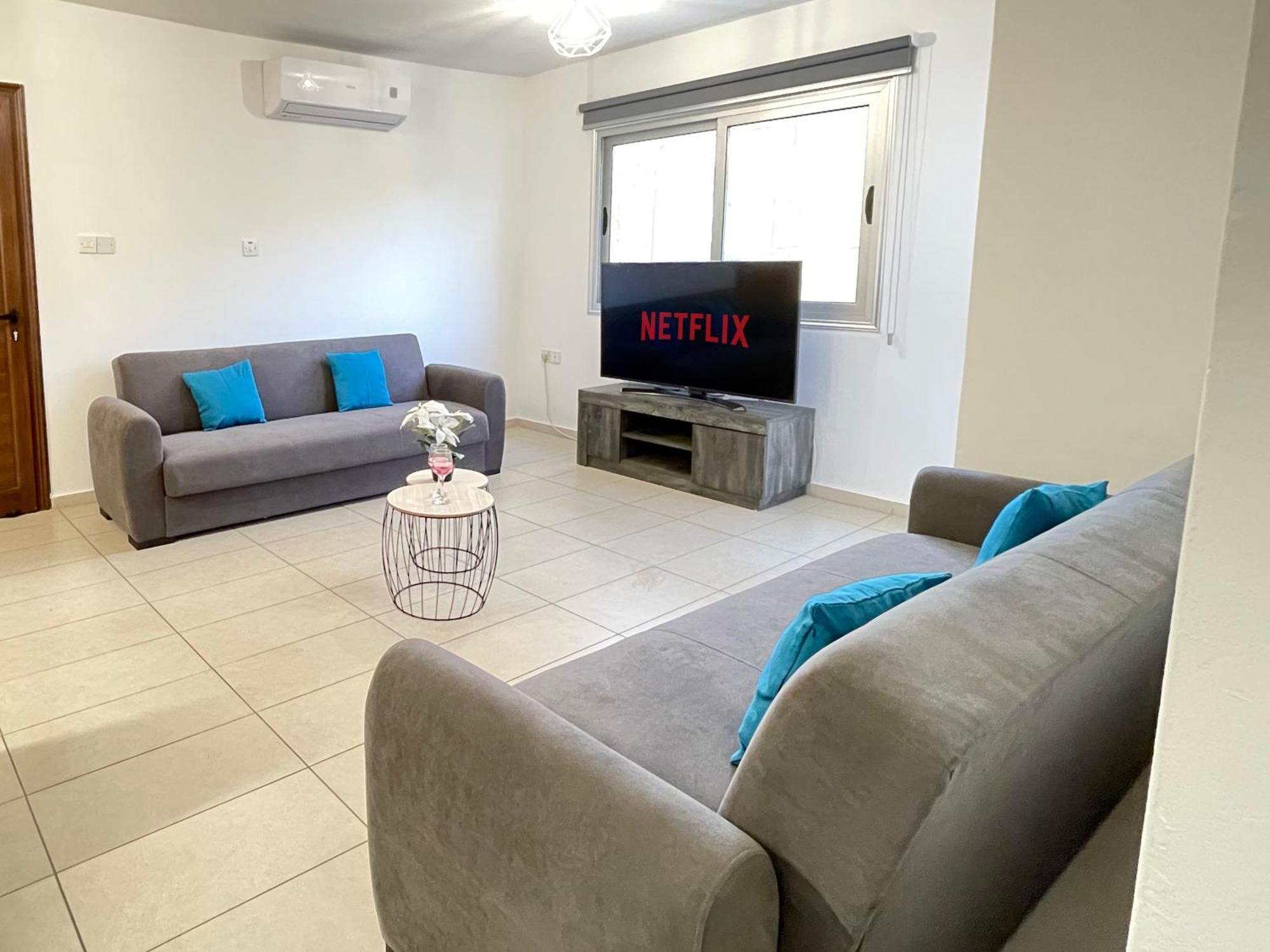 Aurora Holiday Apartment - Agia Napa Buitenkant foto