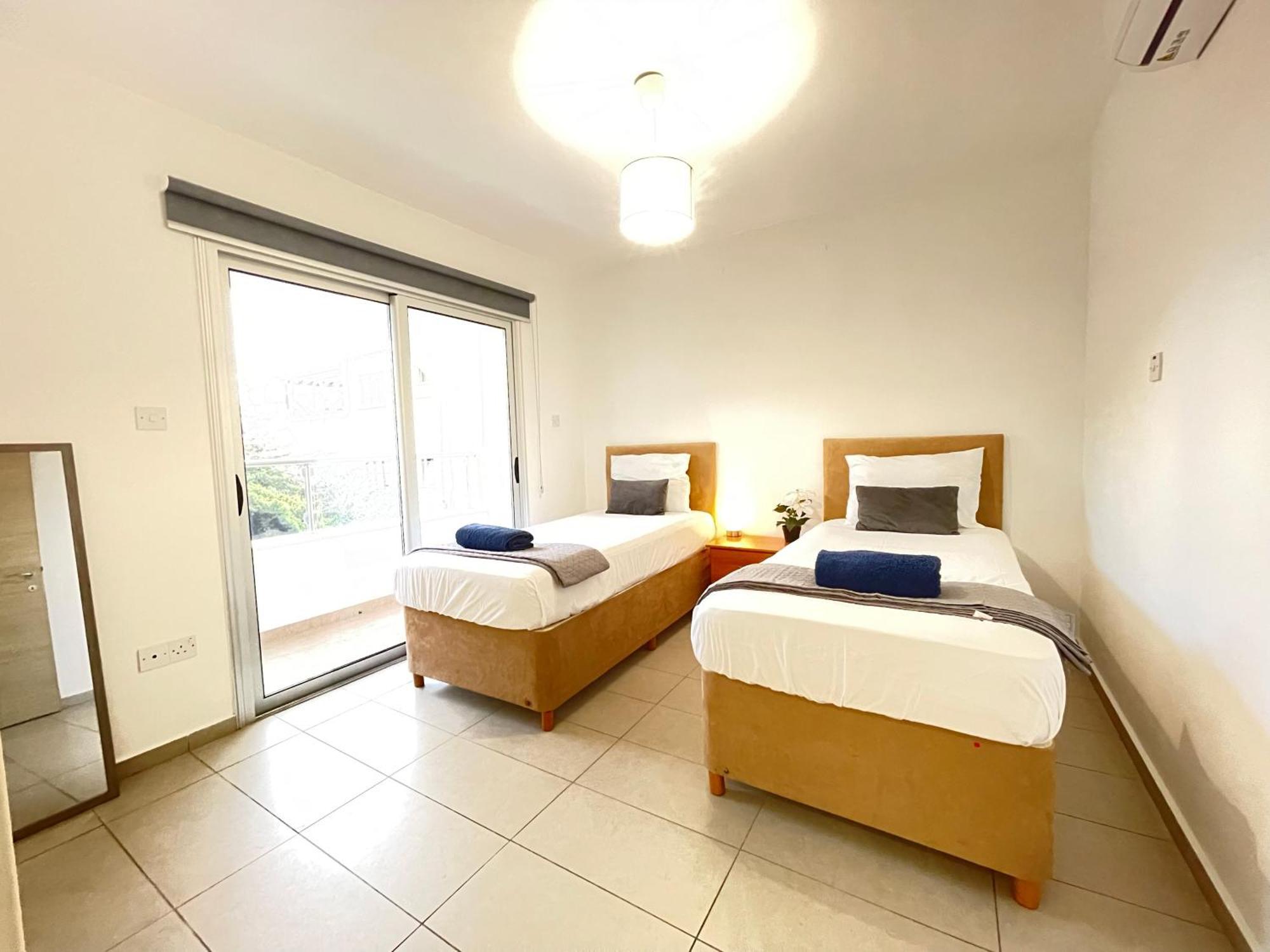 Aurora Holiday Apartment - Agia Napa Buitenkant foto