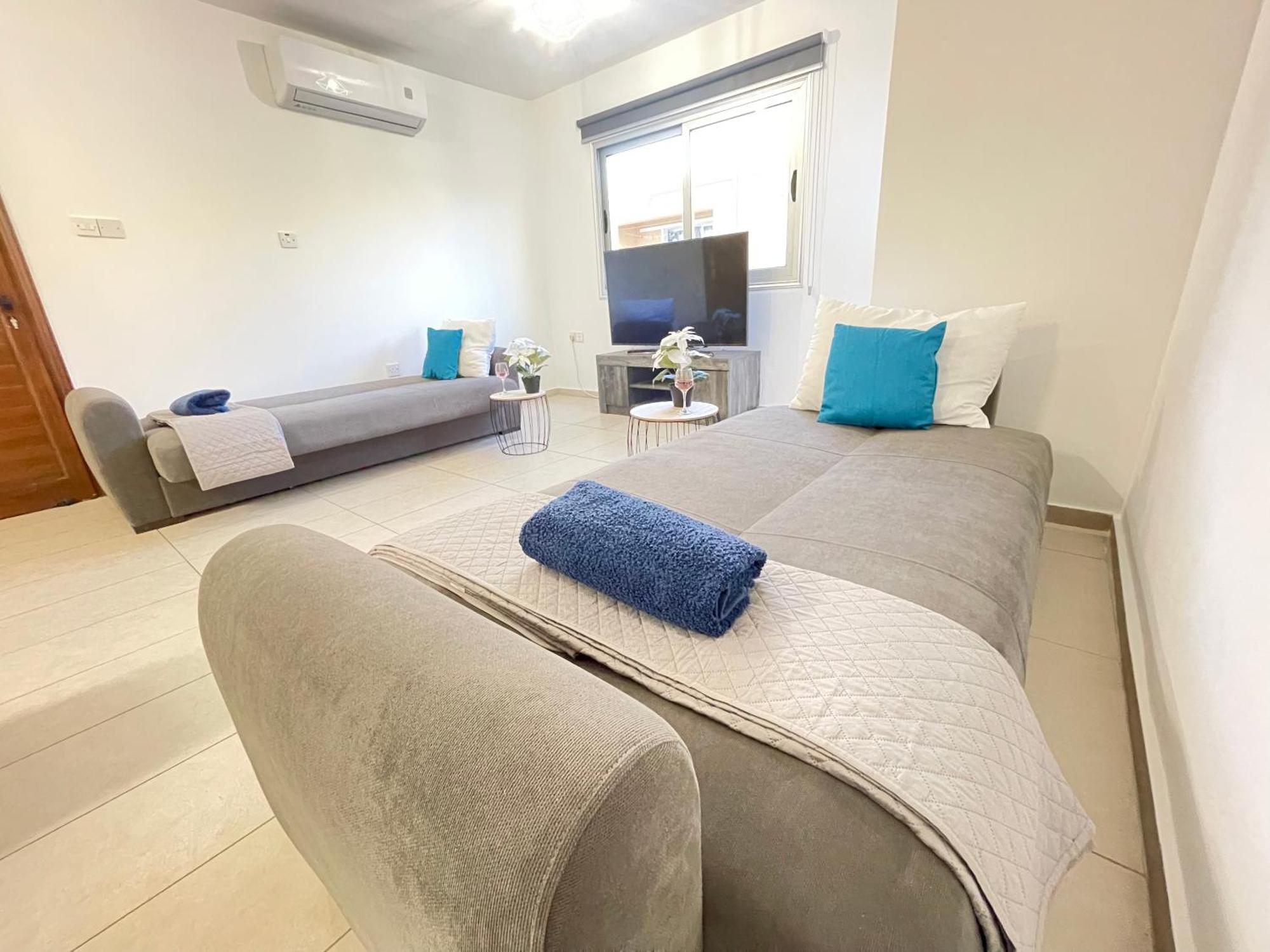 Aurora Holiday Apartment - Agia Napa Buitenkant foto